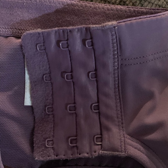 Penningtons ActiveZone High Support Sports Bra - Size 42DDD - Pre-Owned - Picture 6 of 11